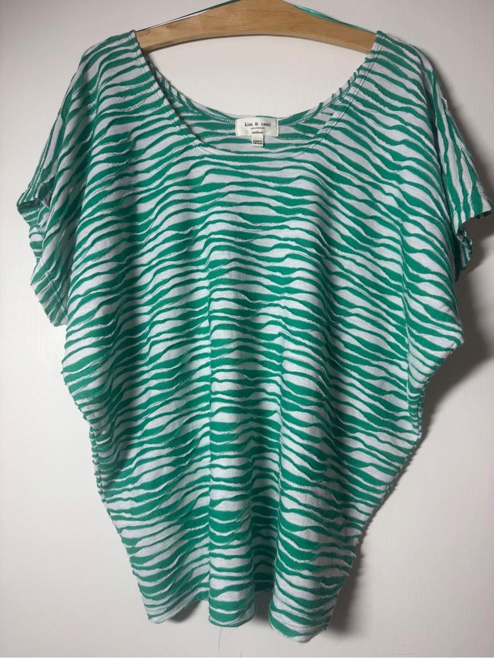 Kim & Cami Green Striped Dolman Sleeve Top Medium